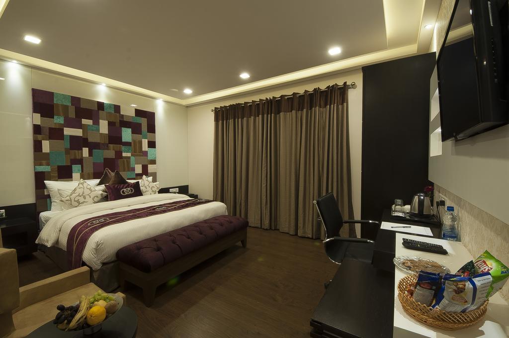Hotel Taj Princess - Boutique Hotel Delhi  Bagian luar foto