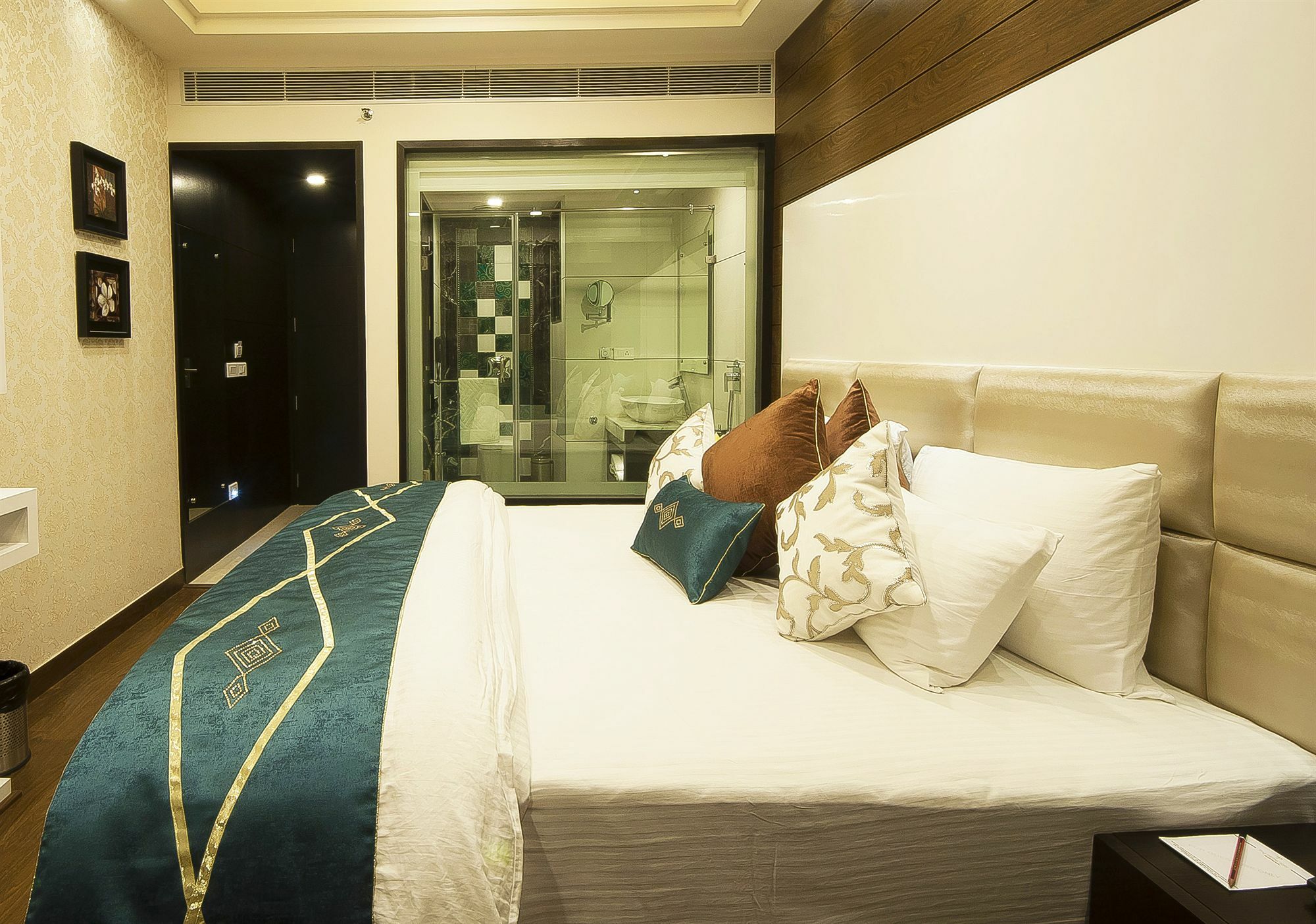 Hotel Taj Princess - Boutique Hotel Delhi  Bagian luar foto