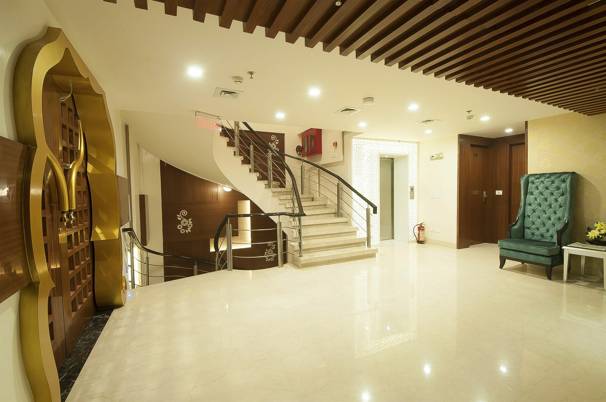 Hotel Taj Princess - Boutique Hotel Delhi  Bagian luar foto