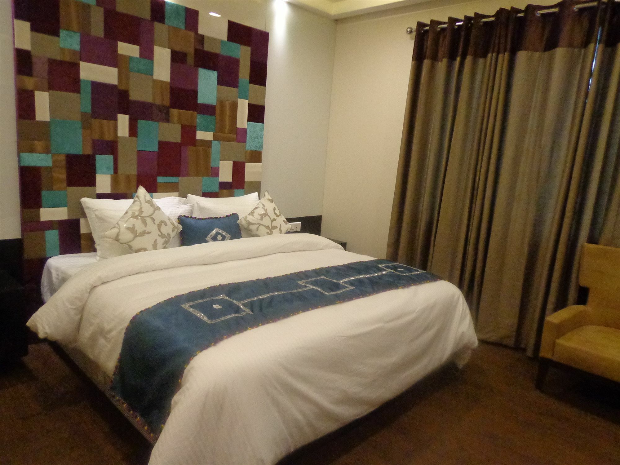 Hotel Taj Princess - Boutique Hotel Delhi  Bagian luar foto