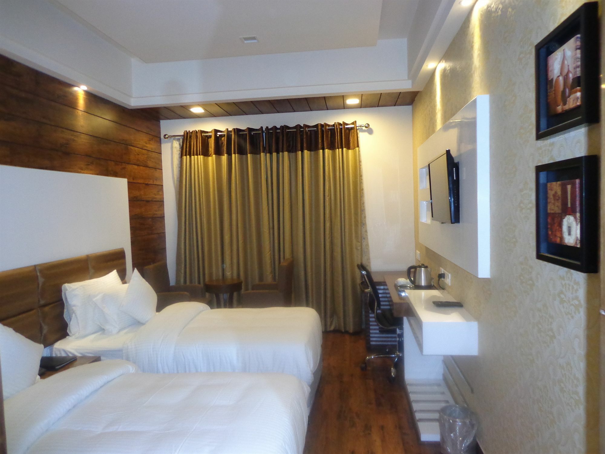 Hotel Taj Princess - Boutique Hotel Delhi  Bagian luar foto